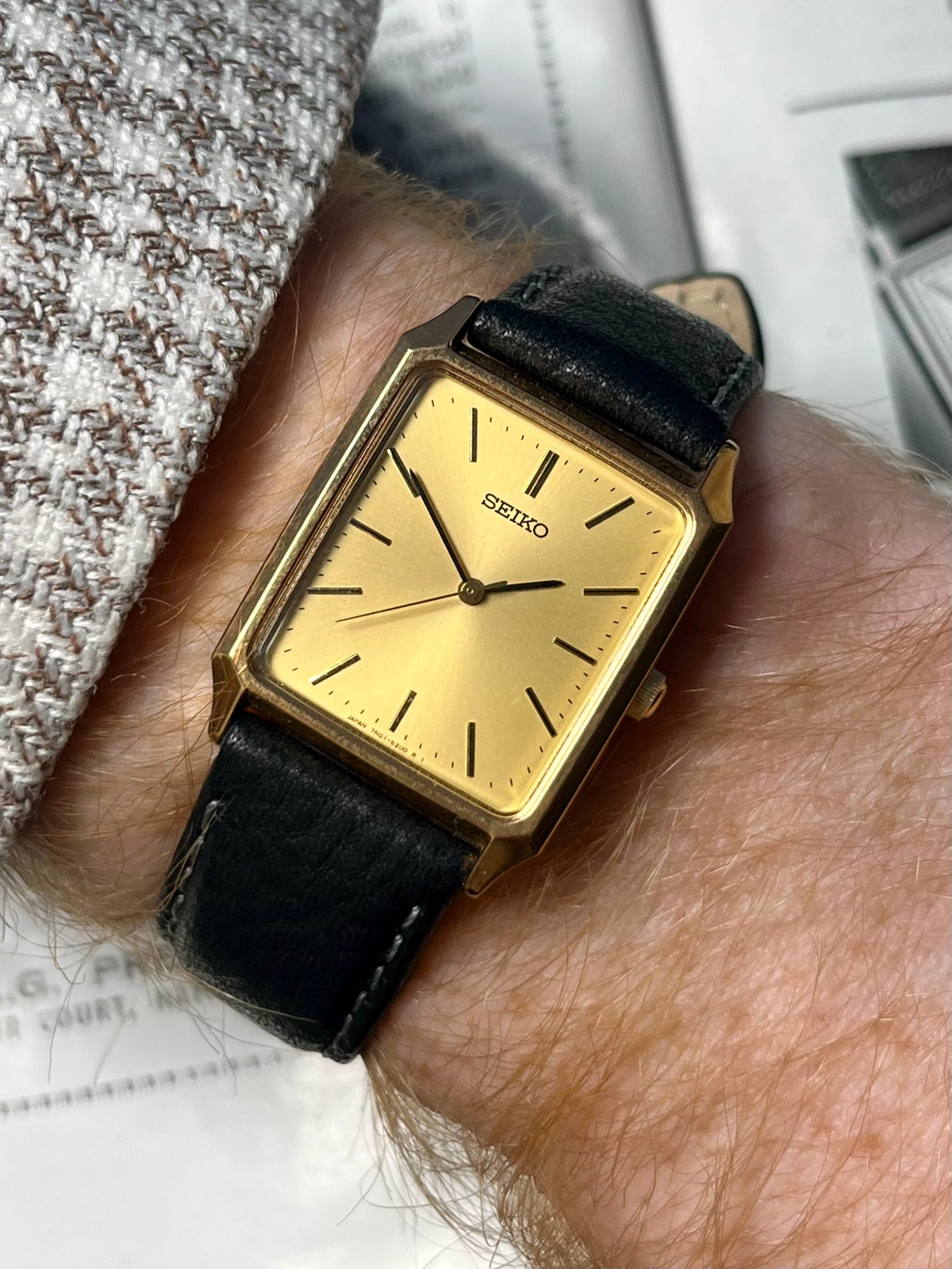 Vintage Seiko Tank 7N01-5180 2004 – WatchEra