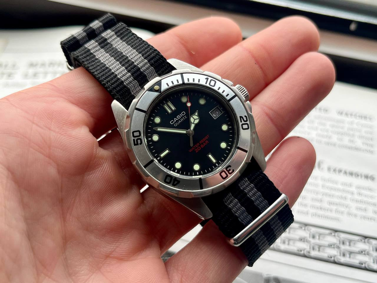 時計 Casio edifice EFL-200 Gents Casio EFL-200 Edifice Divers Sports Watch 200m | eBay