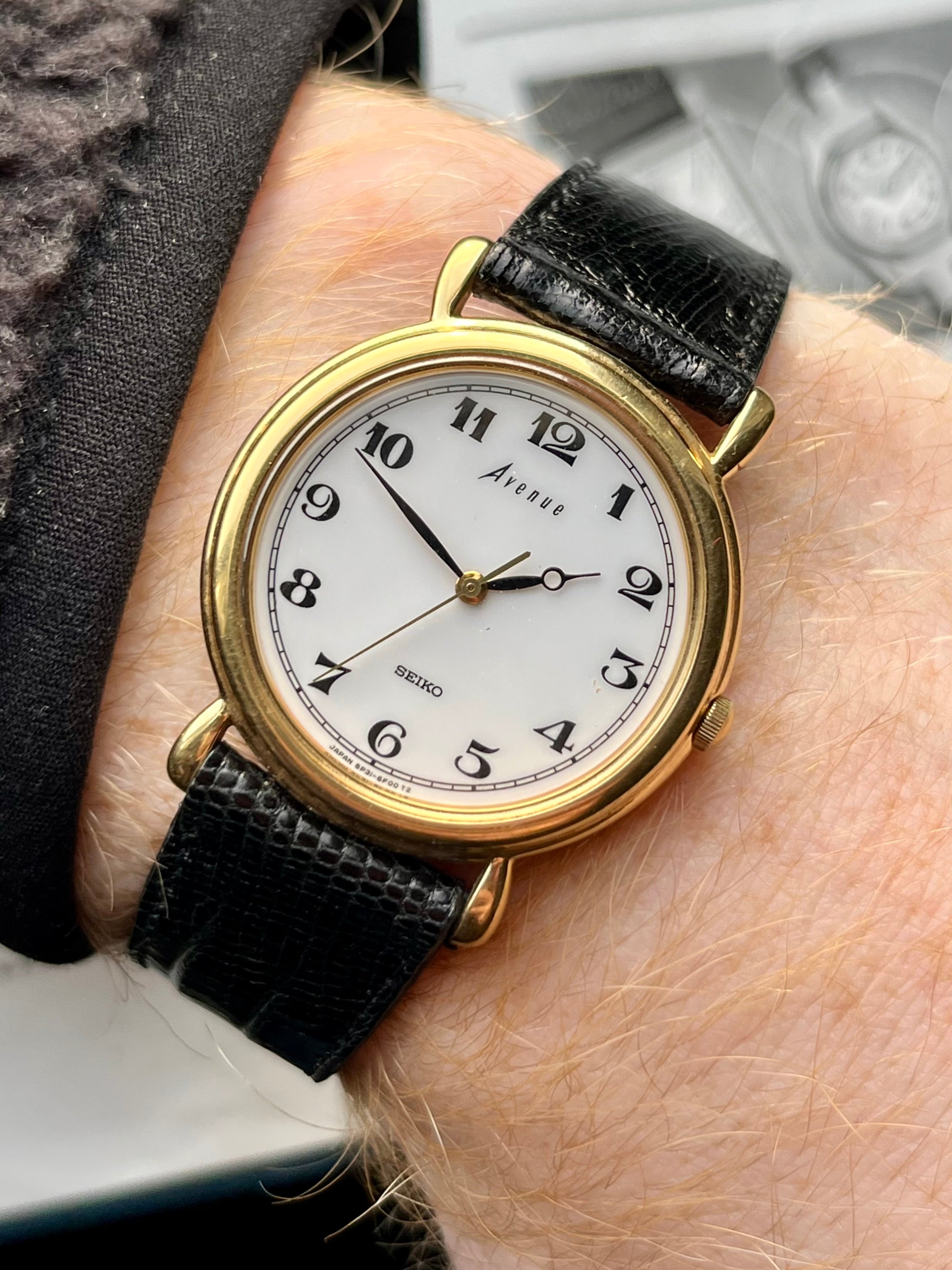 Vintage Seiko Avenue 5P31-6D20 Watch 1989 – WatchEra