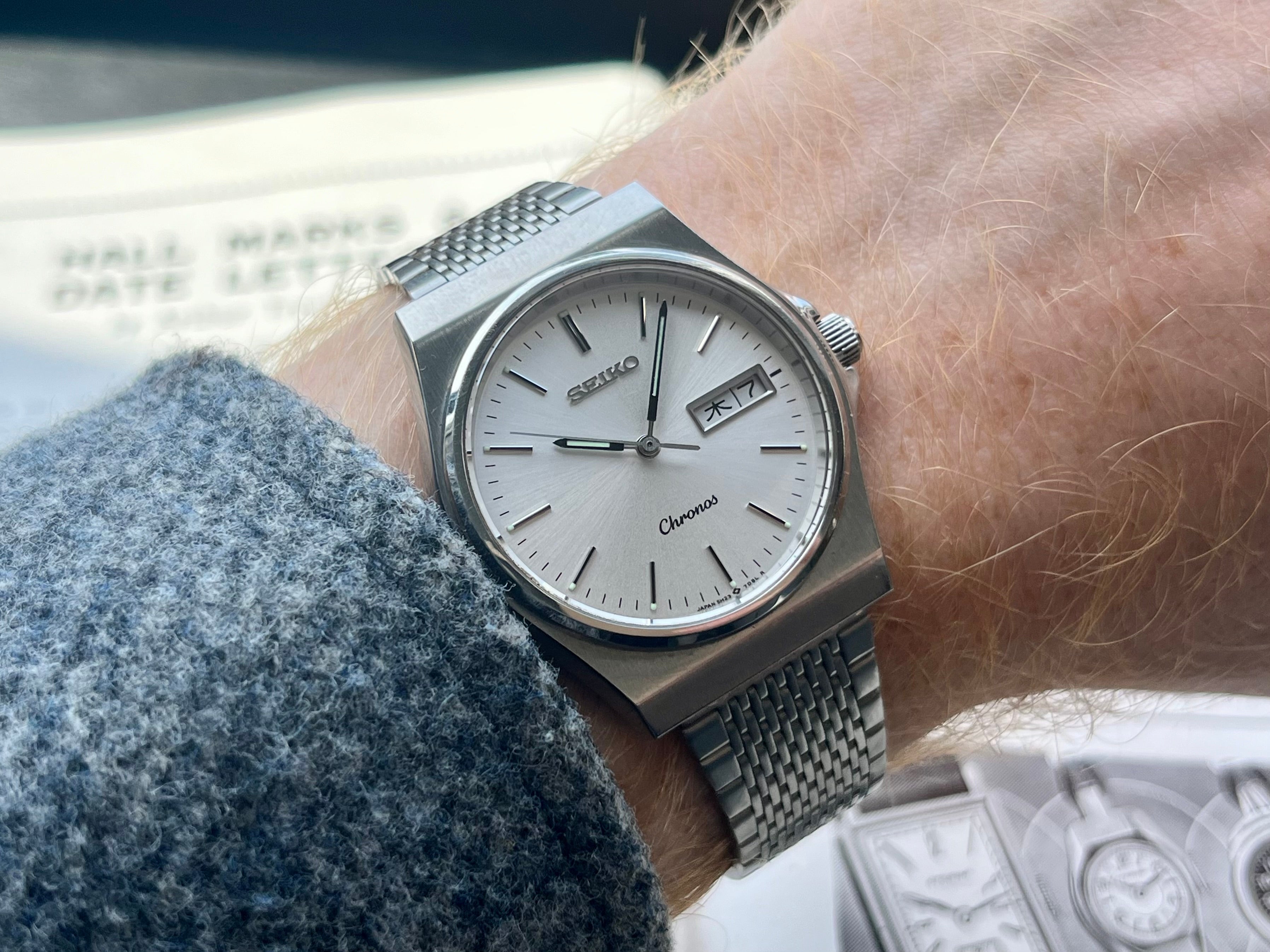 Vintage SEIKO CHRONOS Watch 5h23-7D20 1983 Quartz JDM Kanji