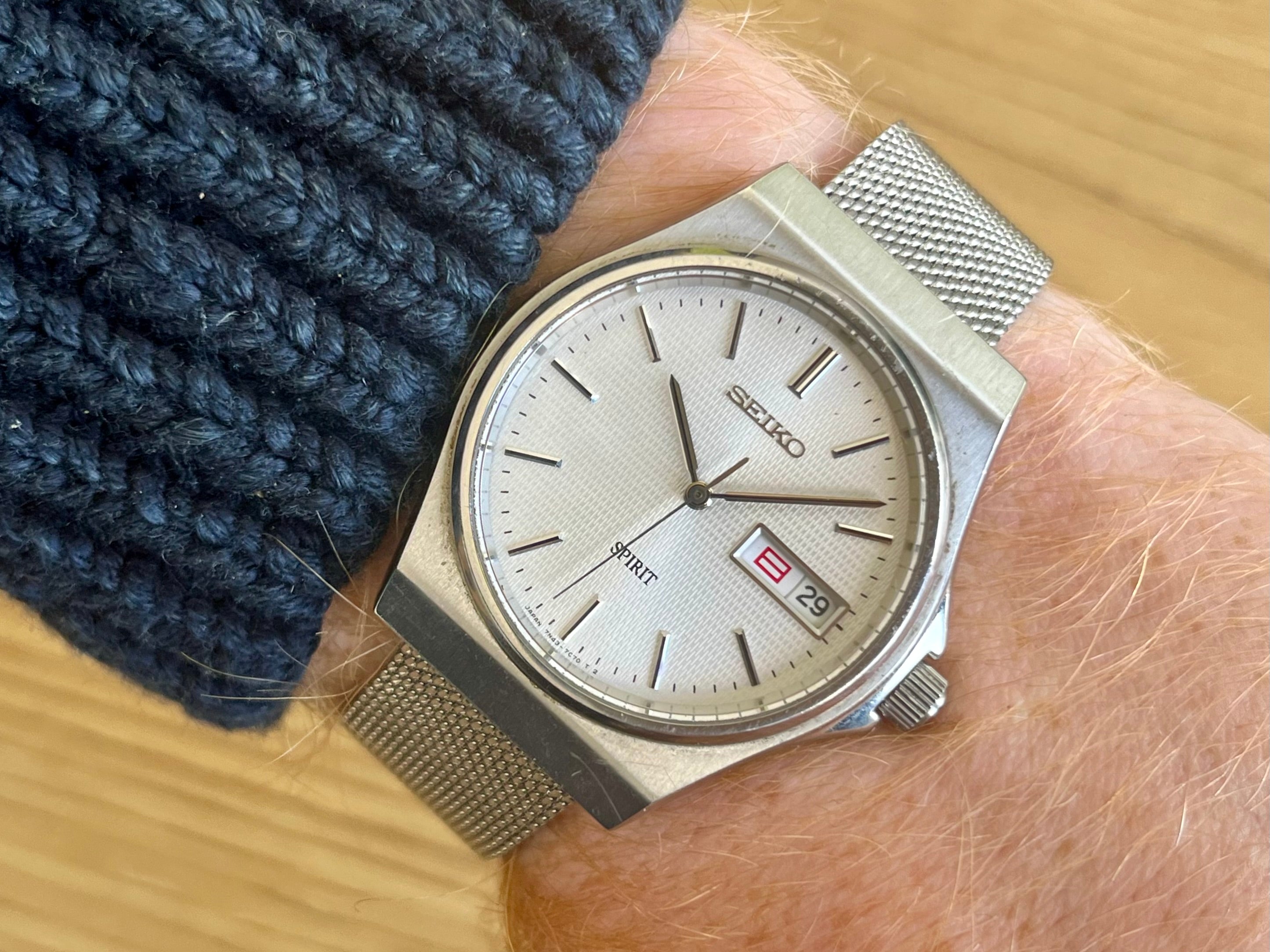 時計 SEIKO SPIRIT 7N43-7B70 SCRE DOWN CROWN Question] Seiko Spirit 7N43-7B70 : r/Seiko