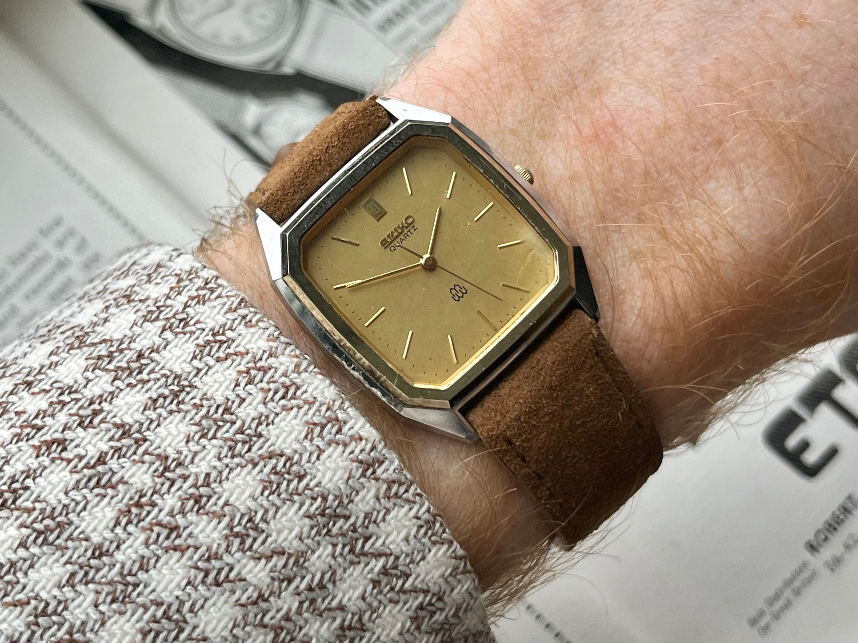 Vintage Seiko Dolce Twin-Quartz 9941-5000 1980 – WatchEra