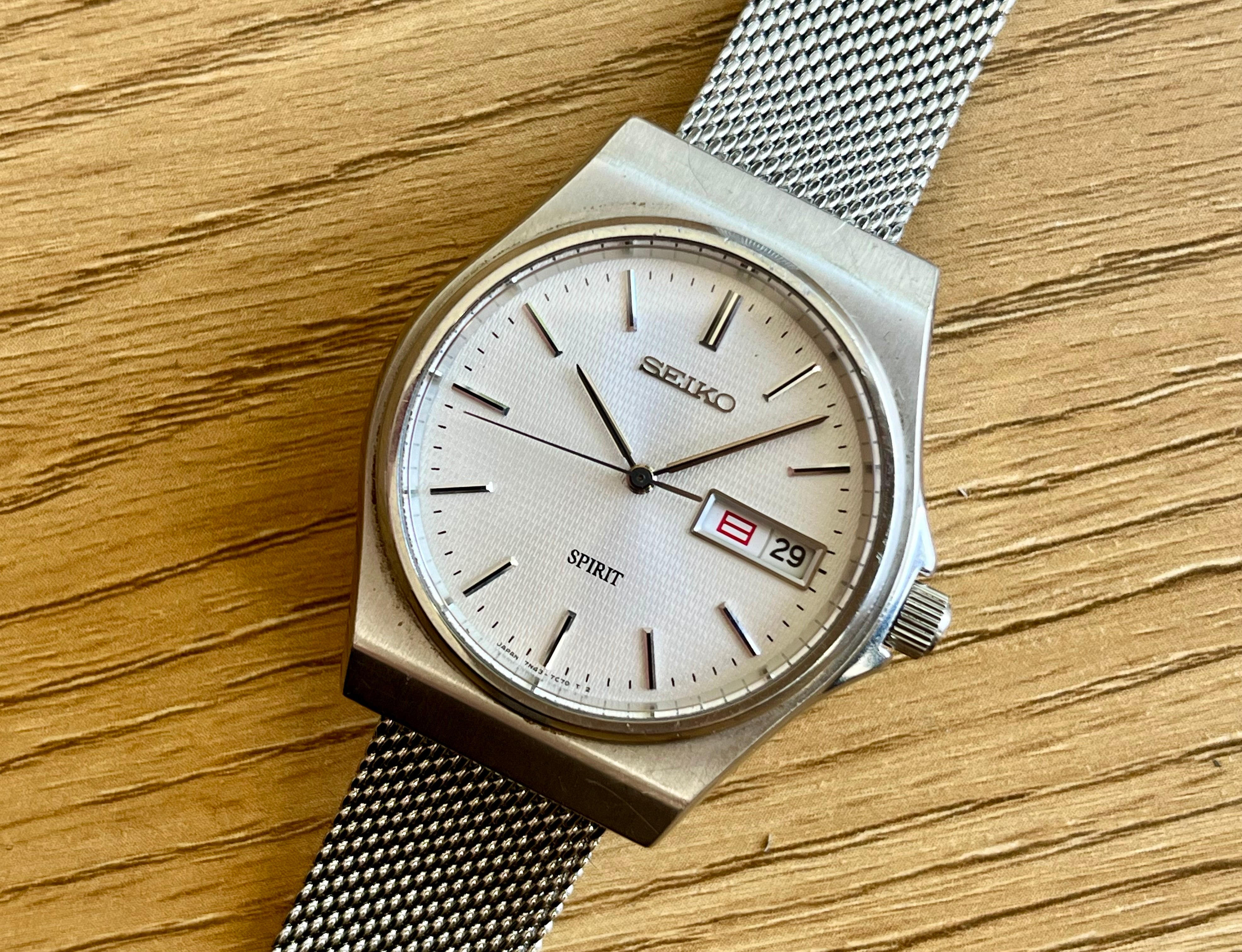 時計 SEIKO SPIRIT 7N43-7B70 SCRE DOWN CROWN Question] Seiko Spirit 7N43-7B70 : r/Seiko
