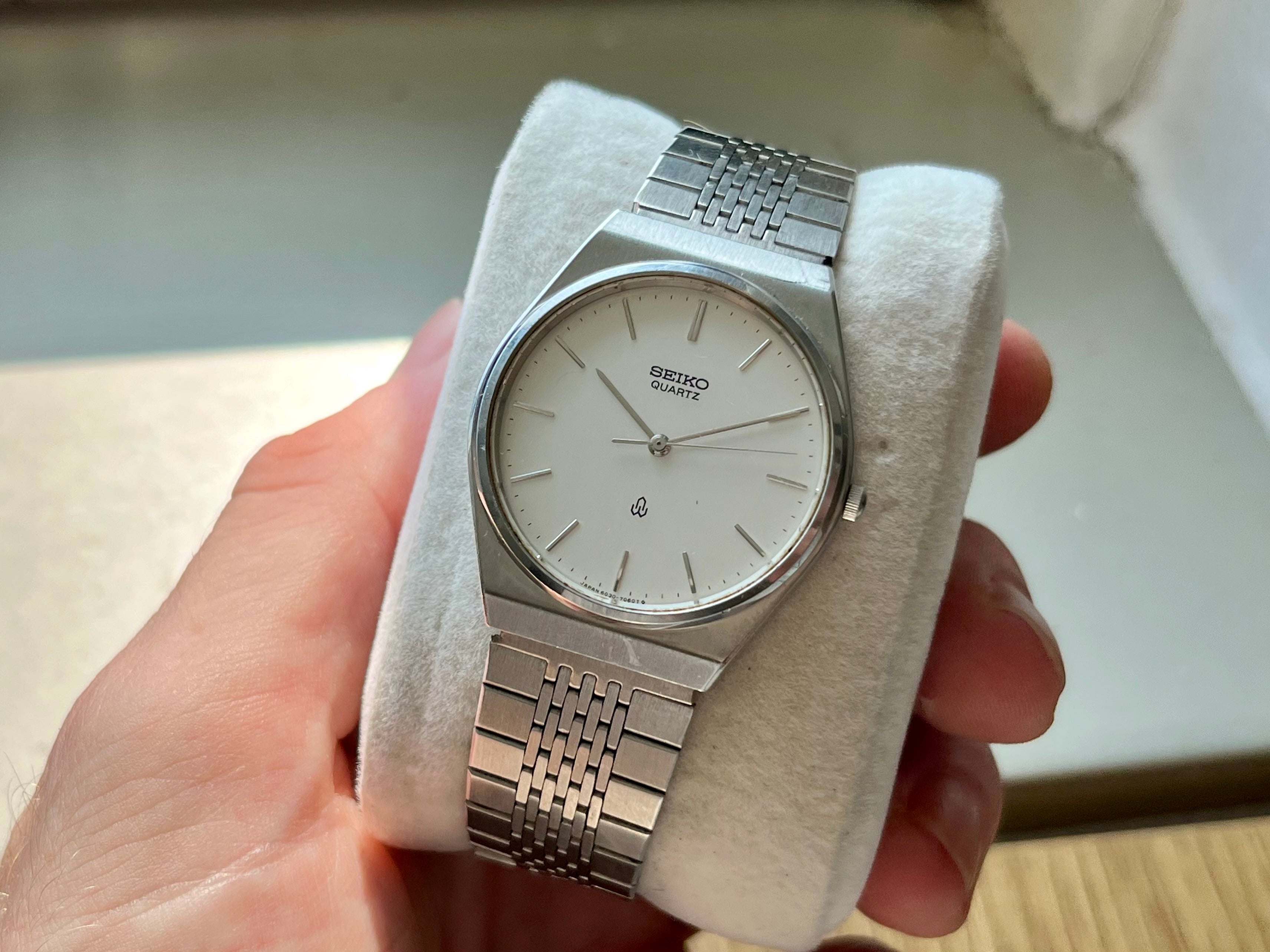 Vintage Seiko Seagull 6030-7070 Quartz JDM Watch 1983 – WatchEra