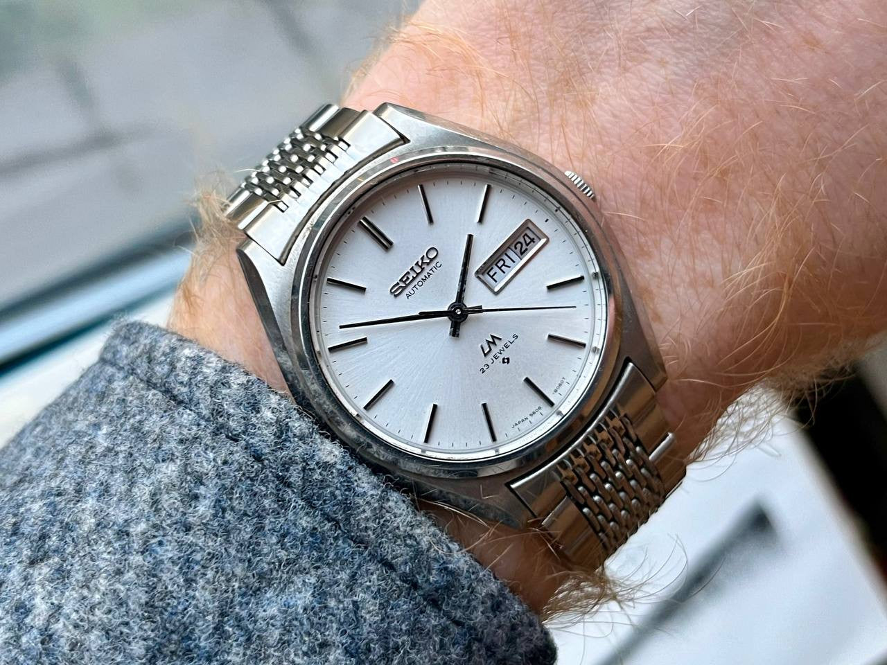 Seiko Lord Matic 5606-8050 '74 II [SOLD] – WatchEra