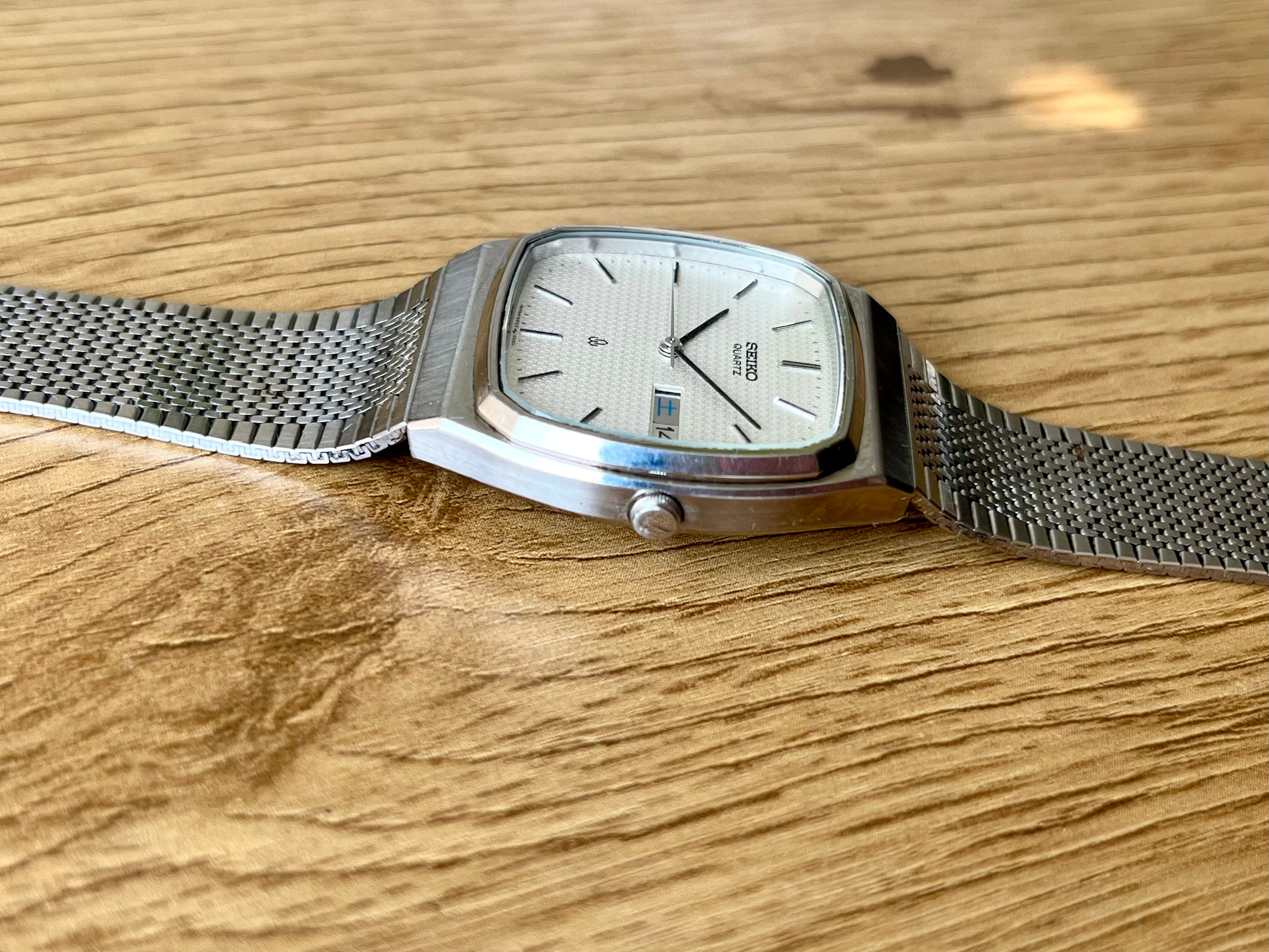 Vintage Seiko Seagull 5933-5040 JDM Quartz Watch 1983 – WatchEra