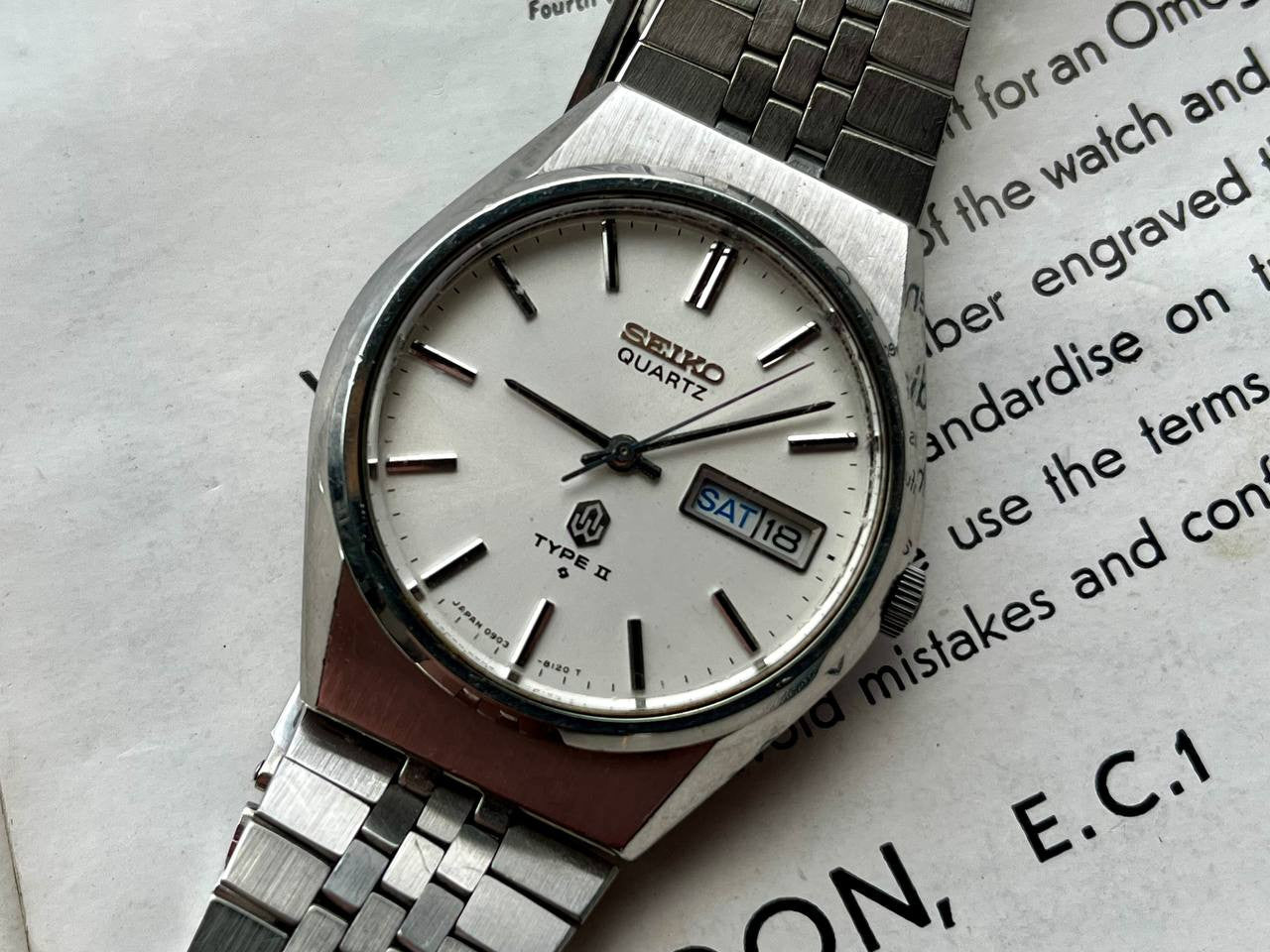 Seiko Type II Watch 0903-8120 Quartz 1976 JDM White Dial – WatchEra