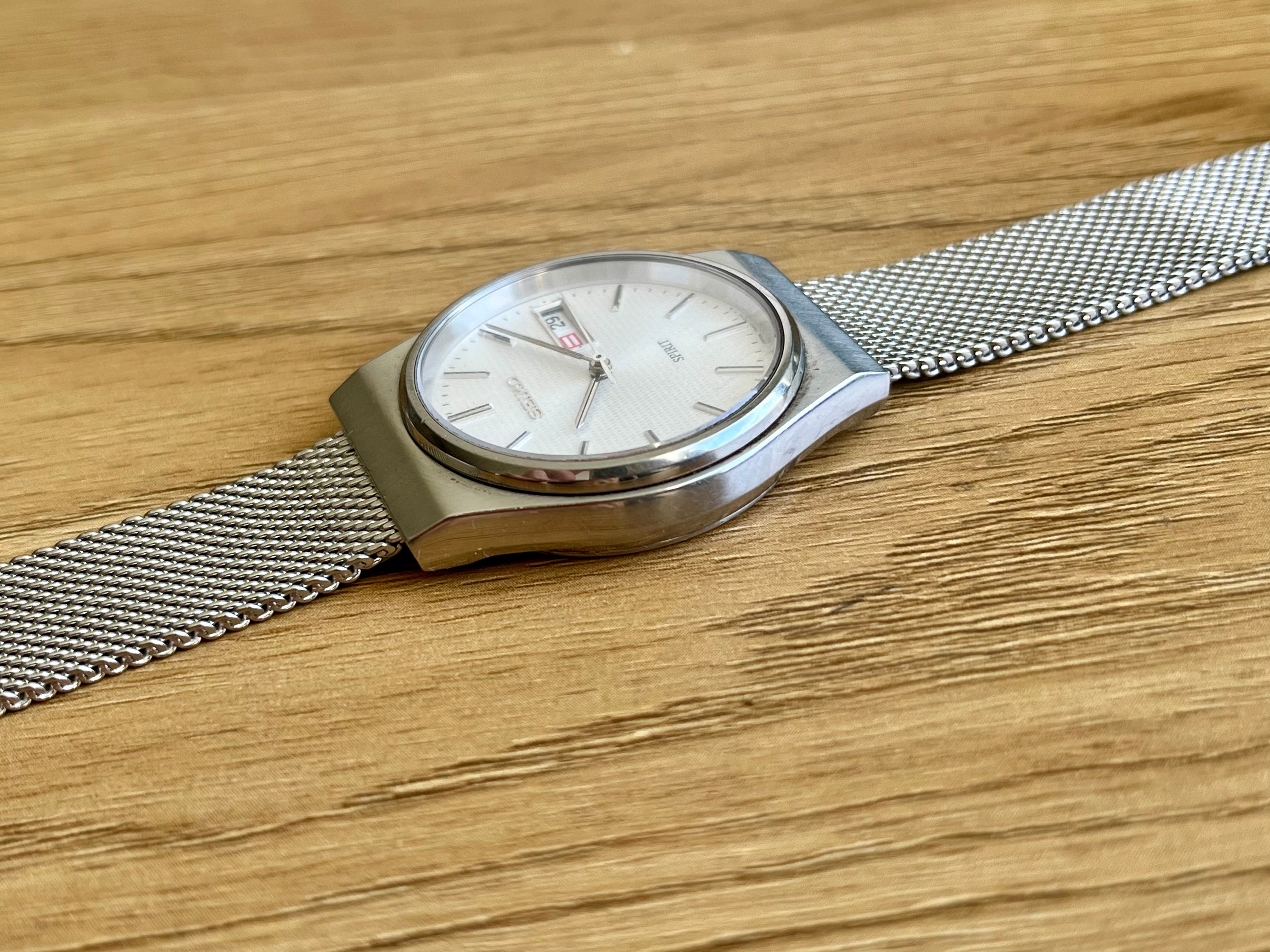 時計 SEIKO SPIRIT 7N43-7B70 SCRE DOWN CROWN SEIKO SPIRIT 7N43-7B70 SCRE DOWN CROWN