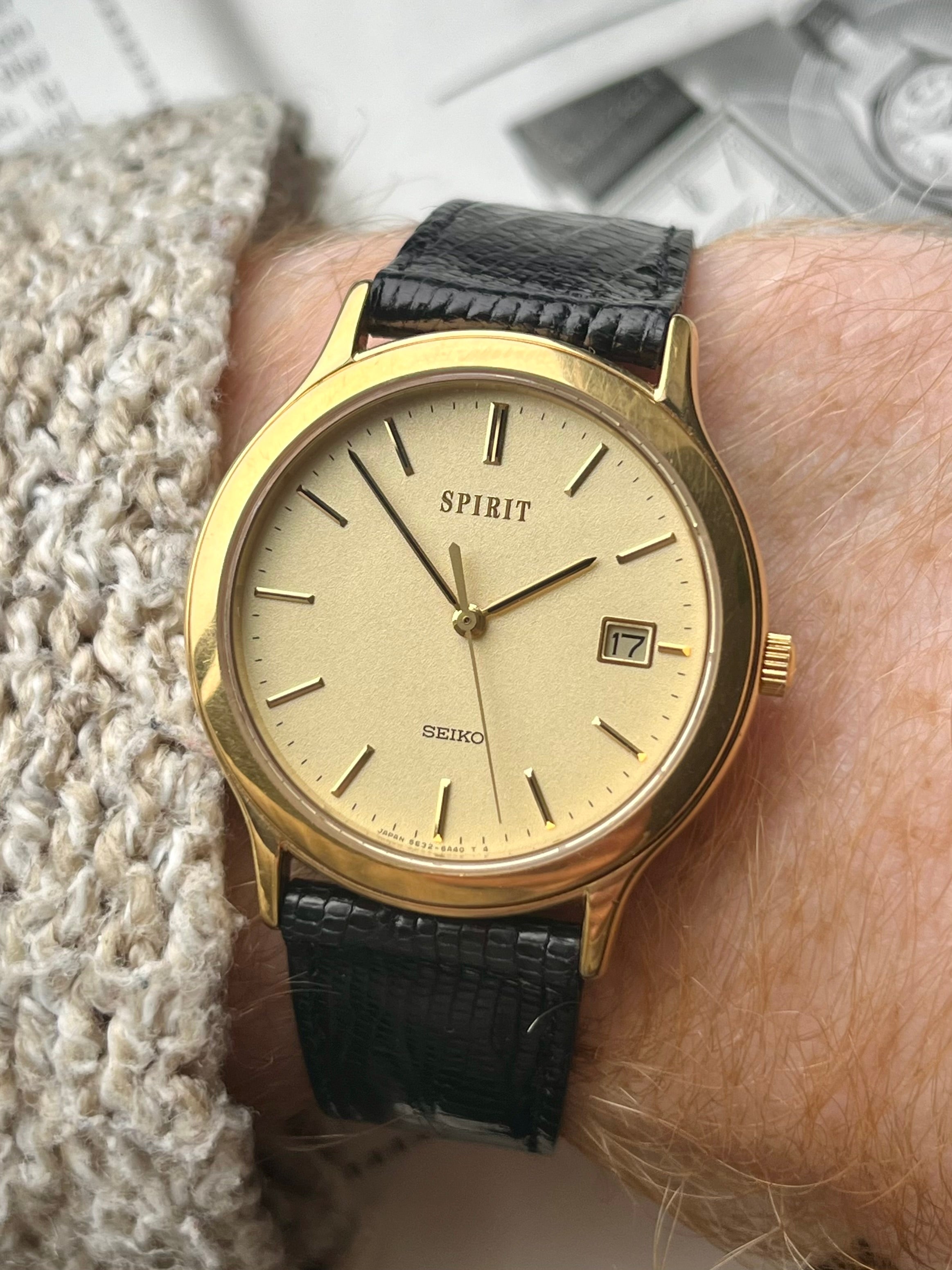 8931DDA7-6B1E-45F4-86B7-