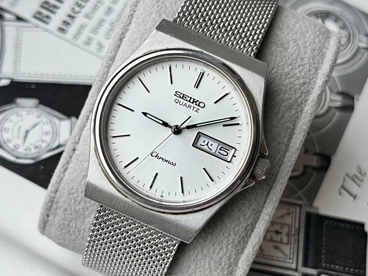 Vintage SEIKO CHRONOS Watch 5h23-7D20 1983 Quartz JDM Kanji