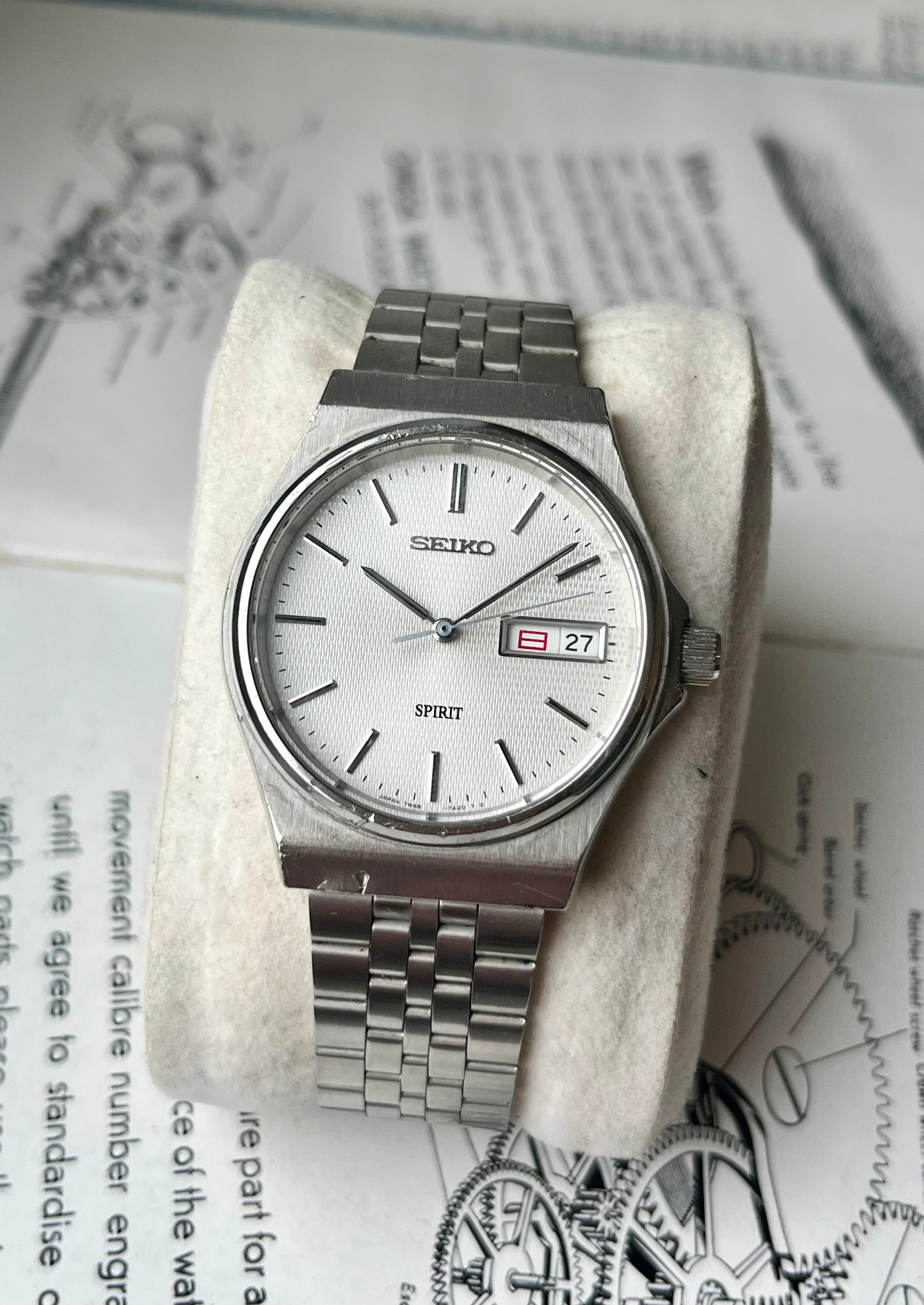 Vintage Seiko Spirit 7N48-7A10 'Graphite' 1993 Watch – WatchEra