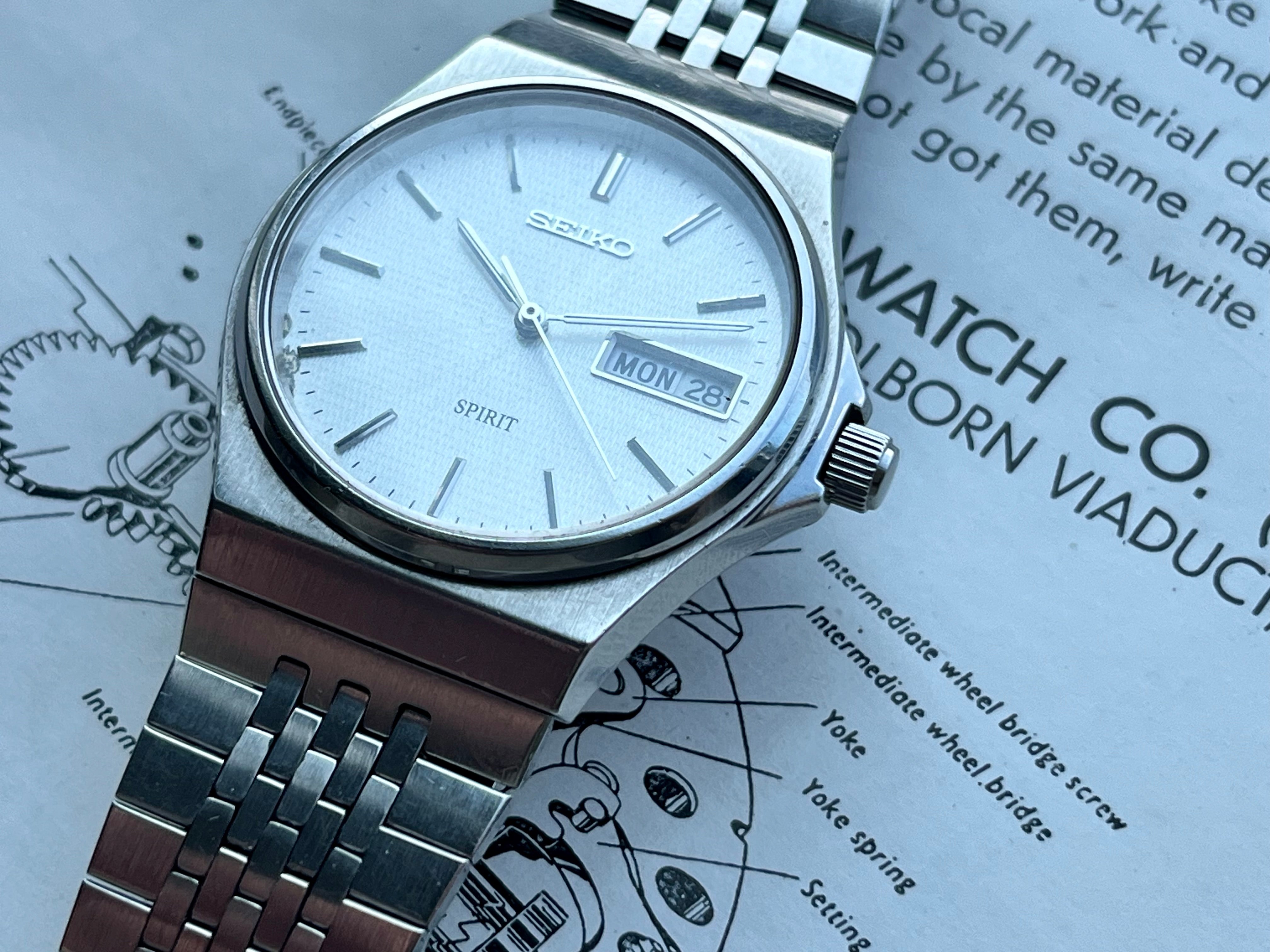 Vintage Seiko Spirit Watch 7N48-7A10 1995 Quartz – WatchEra