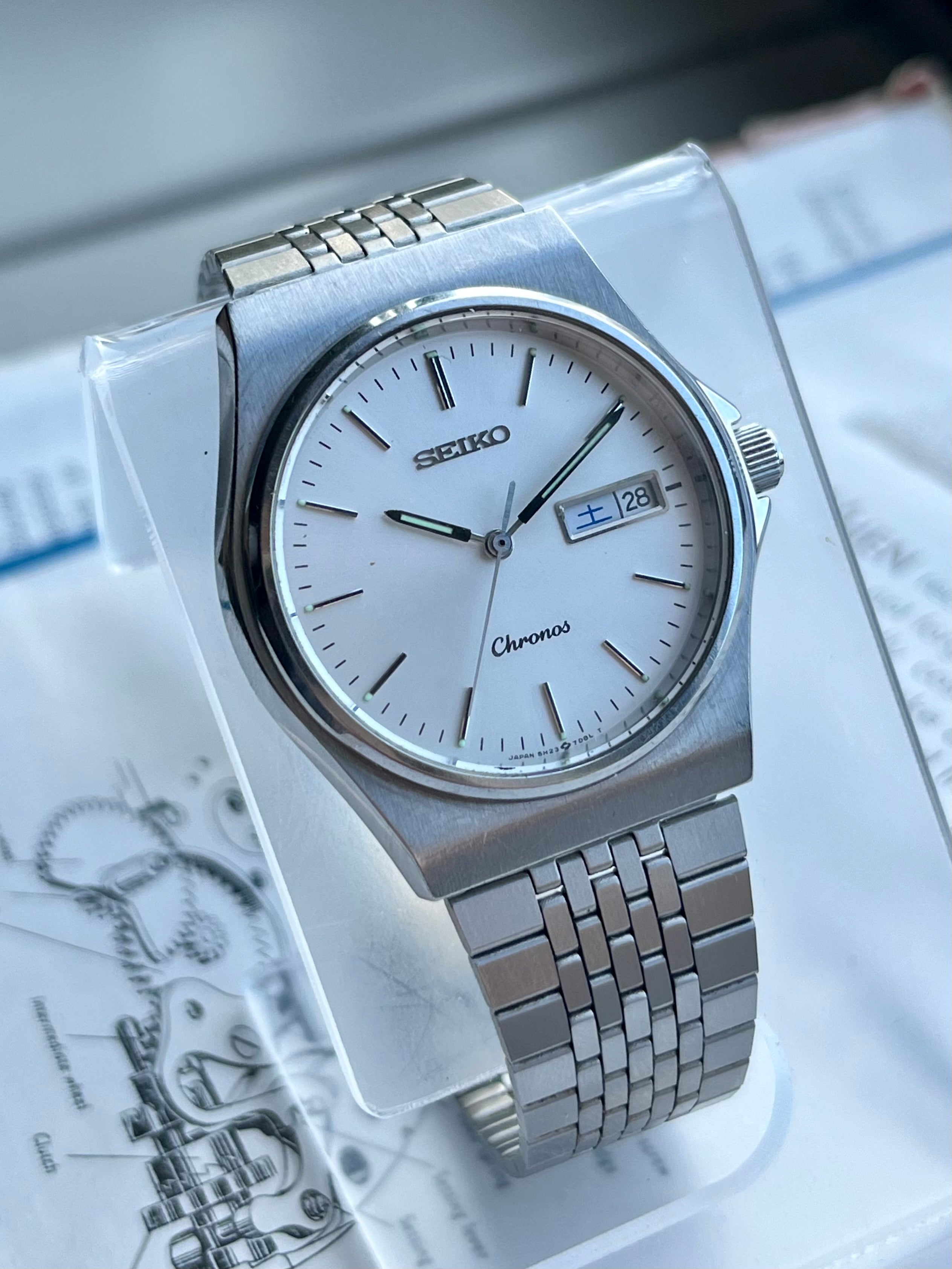 時計 SEIKO CHRONOS 5H23-7D20 ANTIMAGNETIC 60G Seiko Chronos 5H23-7D20 – Studio Tokei