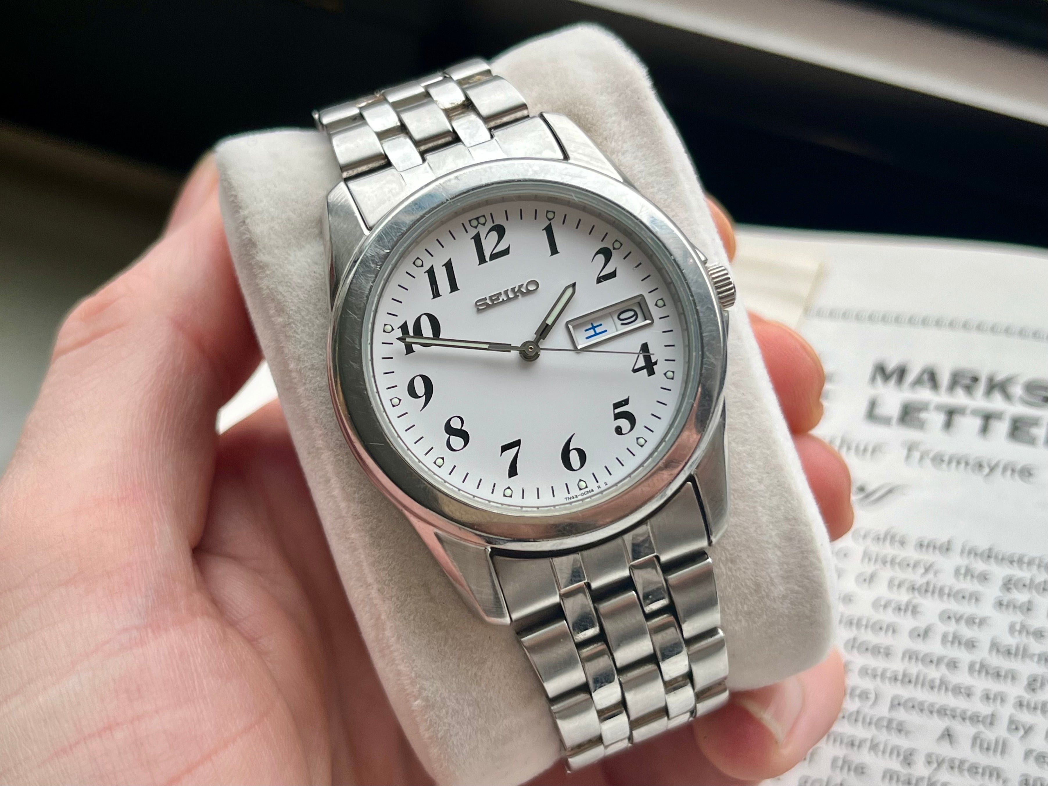 Pre-Owned Seiko Spirit 7N43-0AM0 White Quartz 2005 – WatchEra