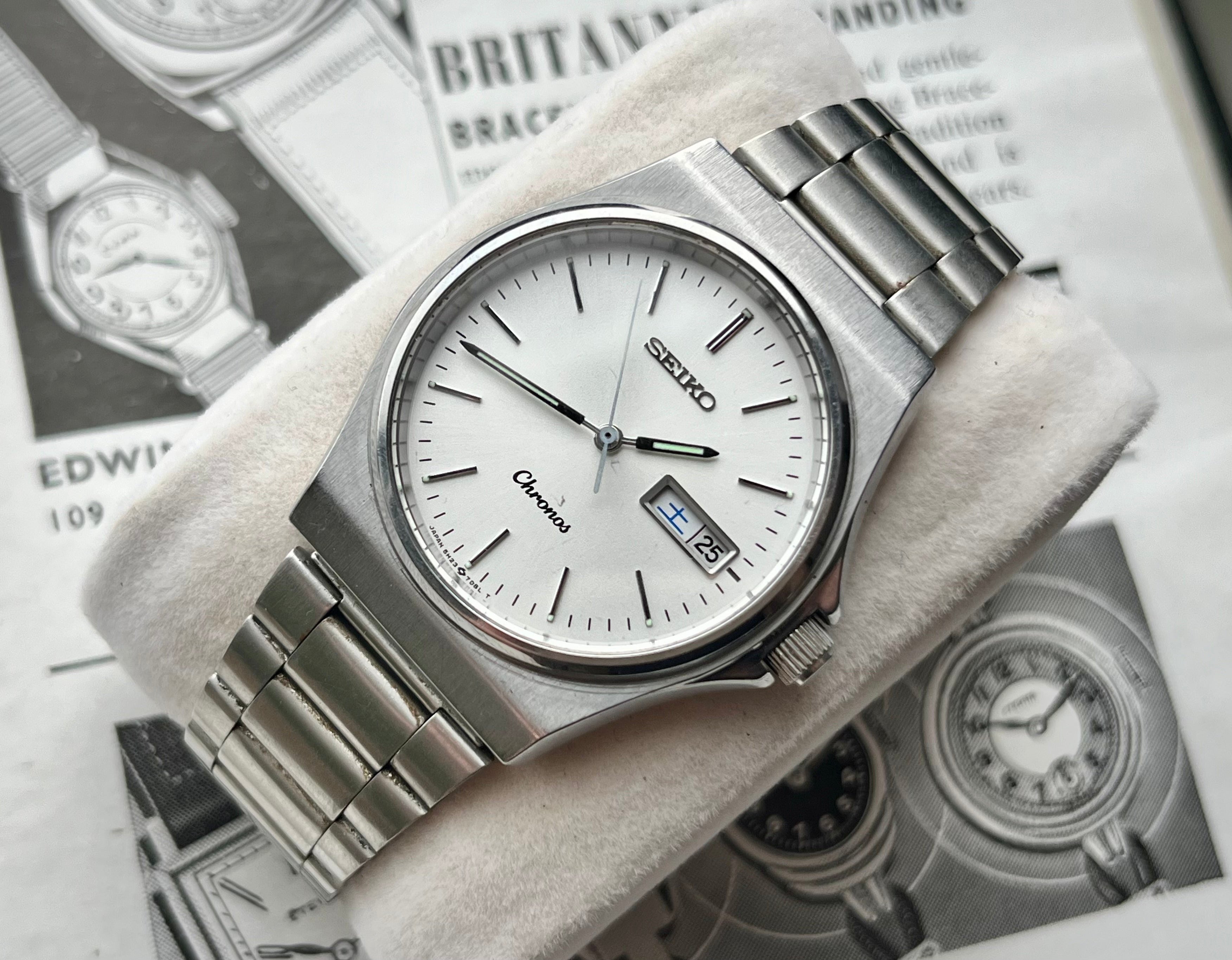 Vintage SEIKO CHRONOS Watch 5h23-7D20 1983 Quartz JDM Kanji
