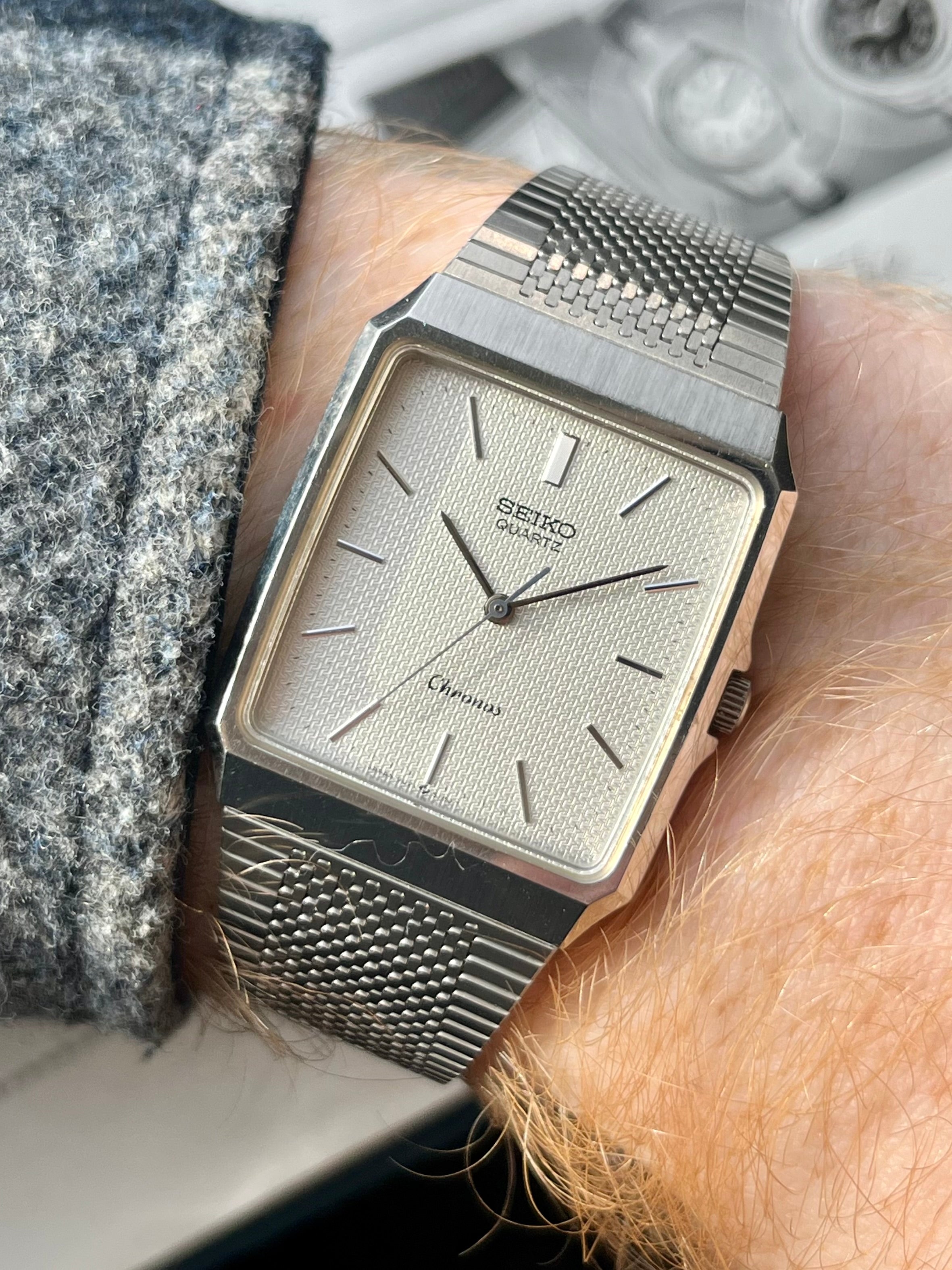 SEIKOセイコークロノス ビンテージクオーツ9021-5140稼働品 SEIKO CHRONOS 9021-5140 VINTAGE ANALOG - メルカリ