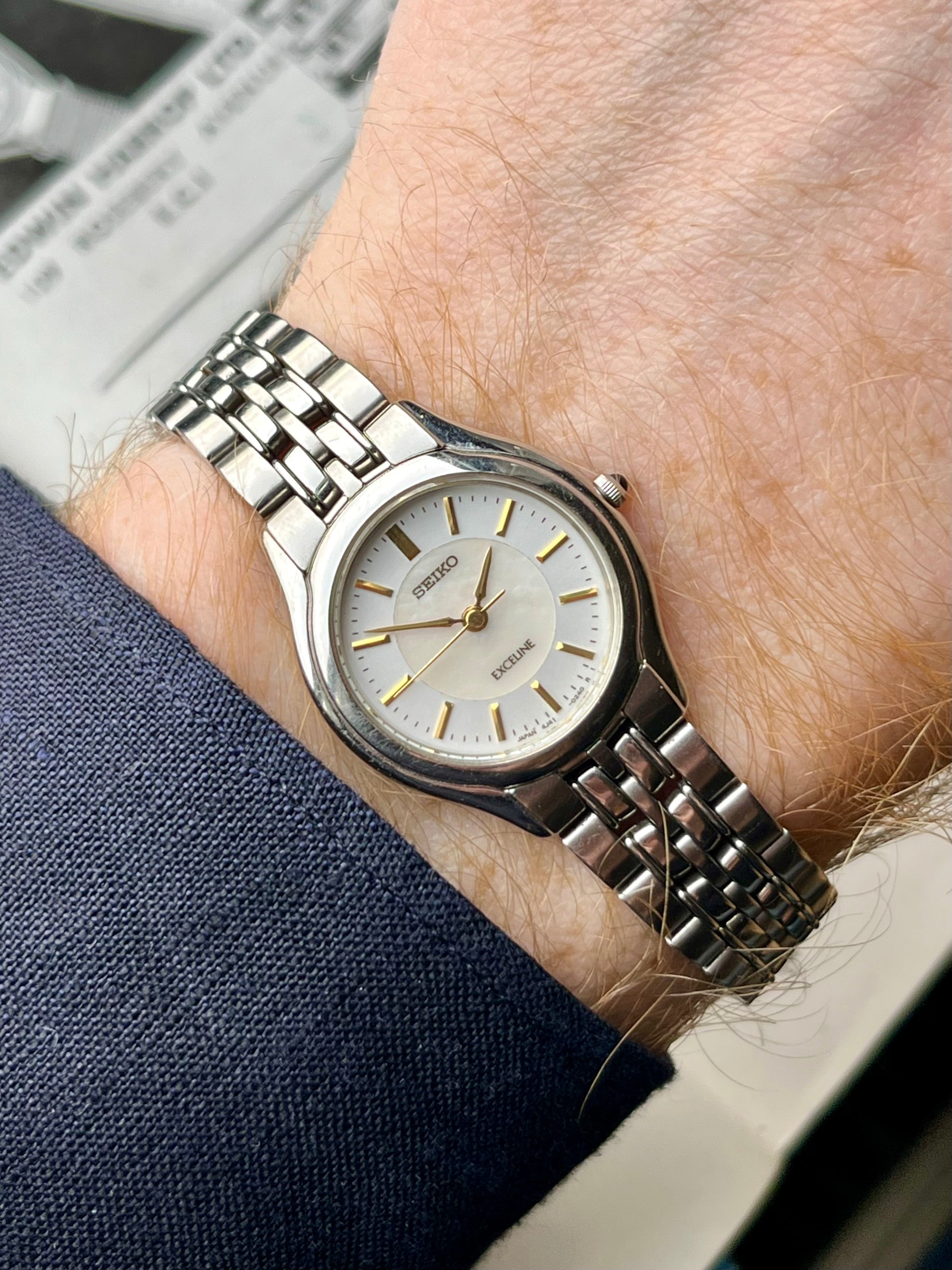 Women Vintage Seiko Exceline 'Mother of Pearl' 4J41-0030