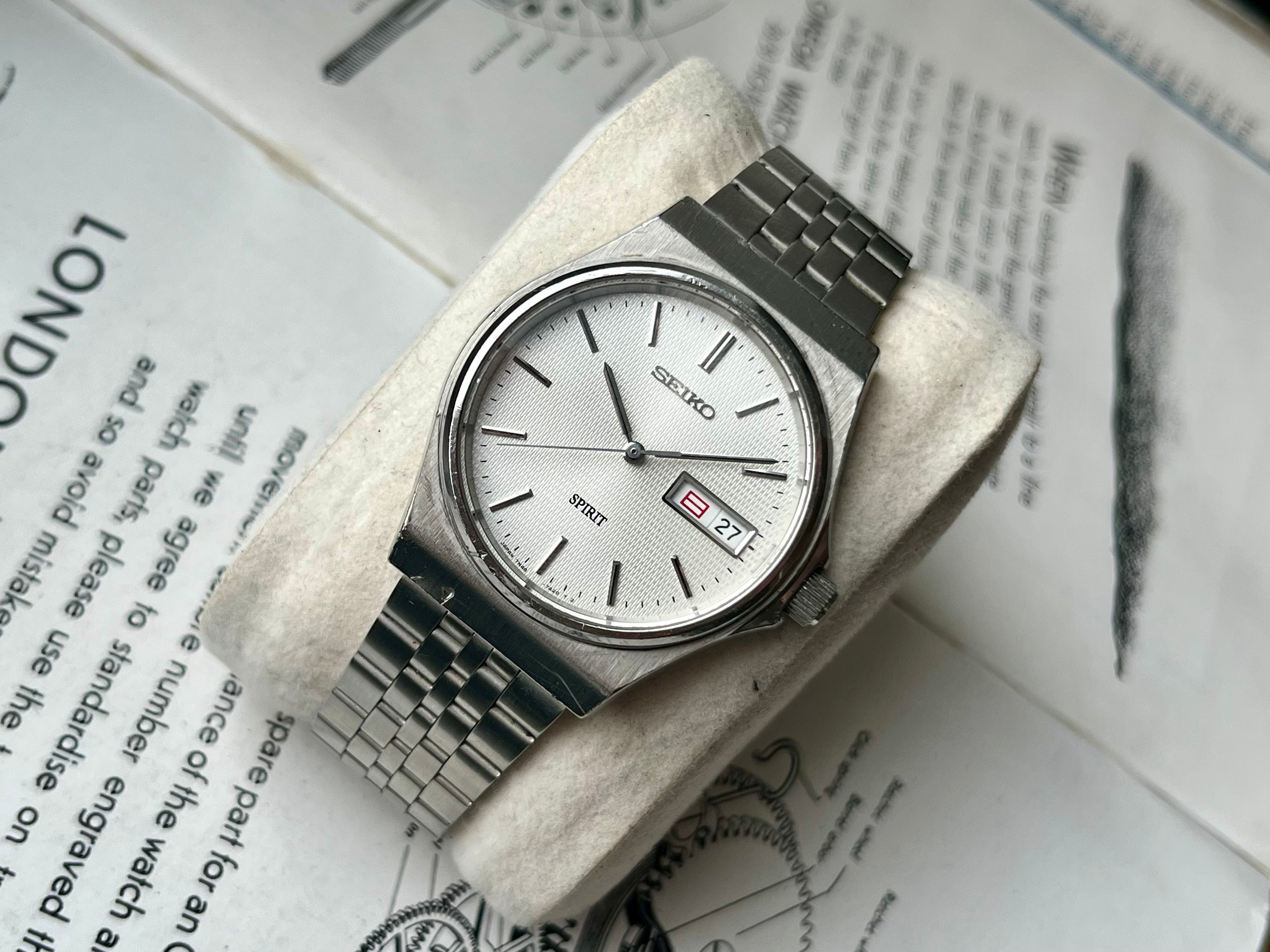 Vintage Seiko Spirit 7N48-7A10 'Graphite' 1993 Watch – WatchEra